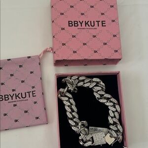 BBYKUTE Pave Cuban Link Necklace Choker - Silver Tone